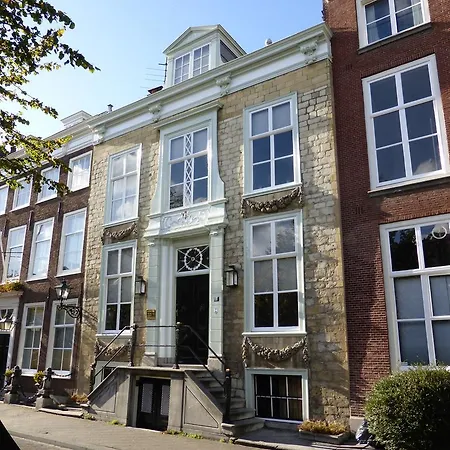 Canalhouses Appartement Den Haag